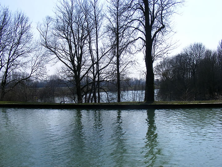 Canal latéral à la Marne, Tours-sur-Marne / Mareuil-sur-Aÿ